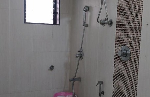 Santacruz Apartment | 3bhk Luxurious Apartment near BKC