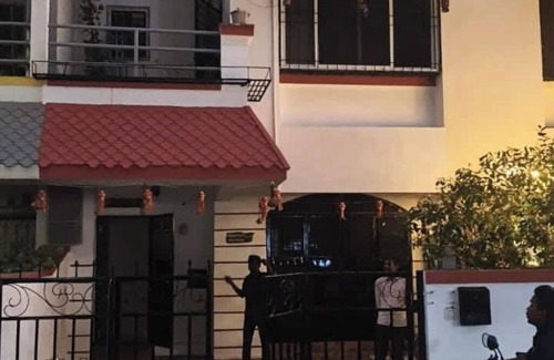 Aundh House | 3Bhk Premium Bungalow Gateway