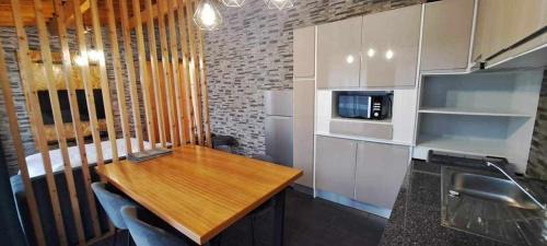 Praia da Vitoria Apartment | 3BL Retreat - Escape & Poolparty