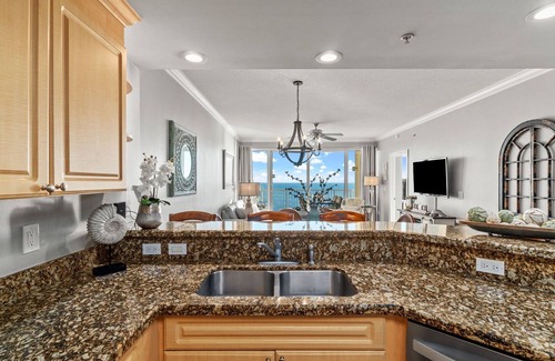 Panama City Beach Condo | 3BR 2BA Condo on the 19th Floor at the Boardwalk in PCB!!