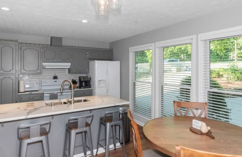 Lake Oconee House | 3BR-2BA Lake Oconee Retreat