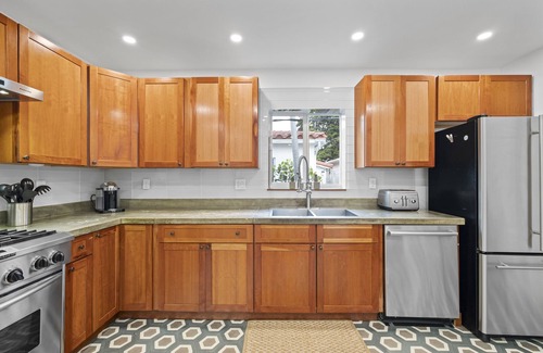 Coral Way House | 3BR/2BA Miami Central (North of Coconut Grove Station)