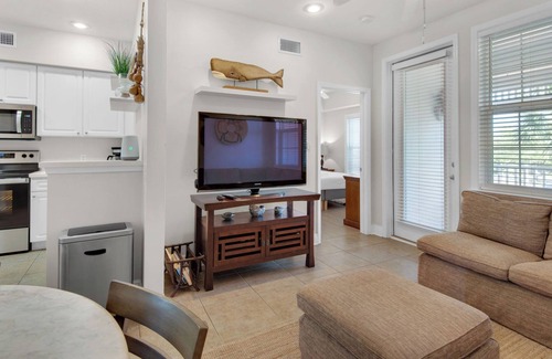 Santa Rosa Beach Condo | 3br/2ba, Sleeps 6, BBQ Grill, Pool, Beach Access + Free Attraction Tickets!