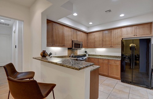 La Quinta House | 3BR/3BA Ranch. Relax in this beautiful, tranquil setting. Sleeps 6, #067616