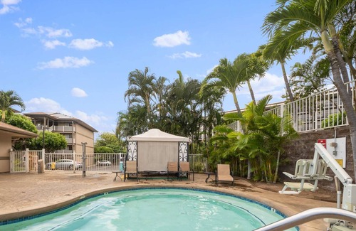 Kihei Condo | 3BR Apt near Kam 1 Beach, Pool, Hot Tub, Gym, BBQ