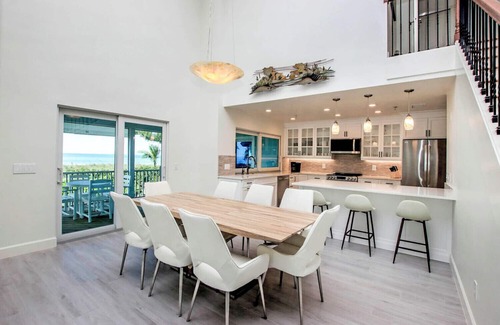 Wulfert House | 3BR Beachfront Captiva Home with Private Pool & 120’ Gulf Frontage