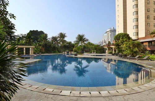 Semanggi Condo | 3BR City View Sudirman Condominium Apartment