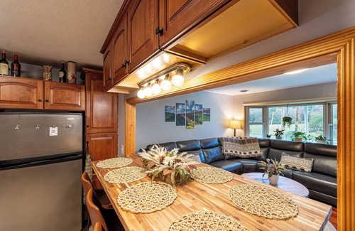 Fayetteville Cottage | 3br Cottage in Lansing bordering the New River Gorge National Park and Preserve