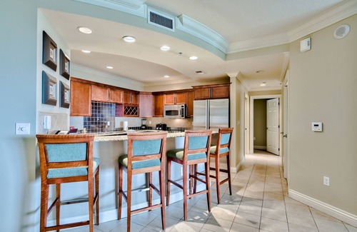 Destin Condo | 3BR Destin condo Emerald Grande Harborwalk