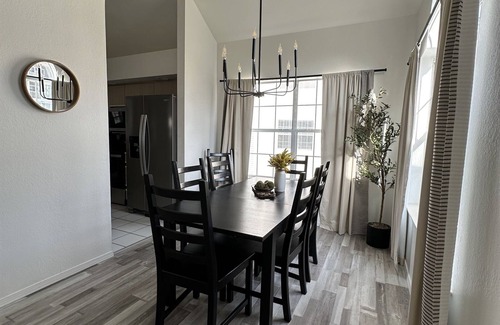 Table Rock Condo | 3BR Family Condo - Branson Penthouse with Pools!