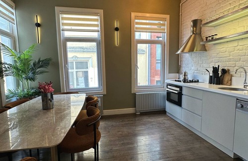 Karakoy Apartment | 3BR Flat Near Galata Tower