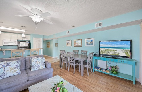 Miramar Beach Condo | 3BR Gulf-View Beach Condo Last Minute Getaway ~ Maravilla 4211