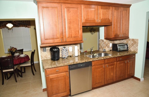 Sandalfoot Cove House | 3BR Home in Boca Raton - Waterfront, Close to Amenities, 20 mins to Beach