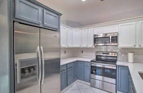 Lauderhill House | 3BR Home w/Private Pool near Sawgrass Mills Mall