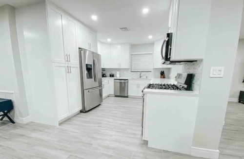 Driftwood House | 3br house with pool, golf ,game-room close to the Hard Rock and beach