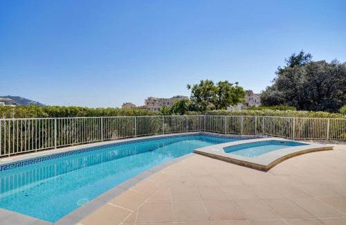 Riou - Petit Juas - Av de Grasse Apartment | 3BR in Cannes with Swimming Pool Terraces Parking & AC - BENAKEY
