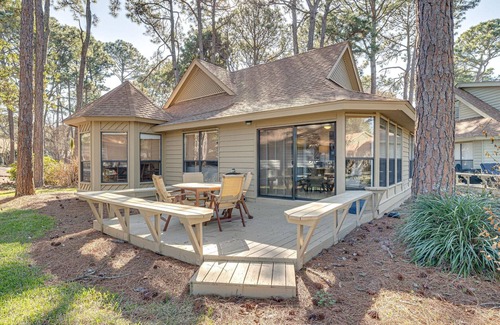 Sandestin Condo | 3BR Lakeview Retreat w/Golf Cart at Sandestin