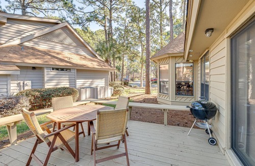 Sandestin Condo | 3BR Lakeview Retreat w/Golf Cart at Sandestin