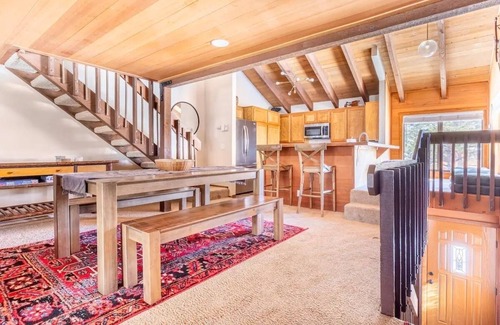 Mammoth Lakes Condo | 3BR + Loft/3BA Peaceful Condo in Snowcreek!
