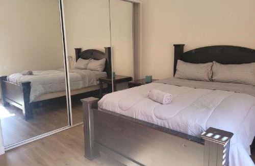 Palmdale House | 3BR & Loft near Palmdale Hospital- Shared Hm