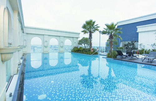 Bach Dang Riverside Apartment | 3BR luxury apt ★ river view, free rooftop pool, gym
