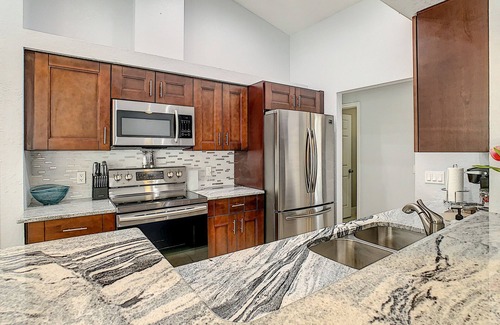 Spring Hill House | 3BR Luxury Pool Home. Heated Pool. Pool Table