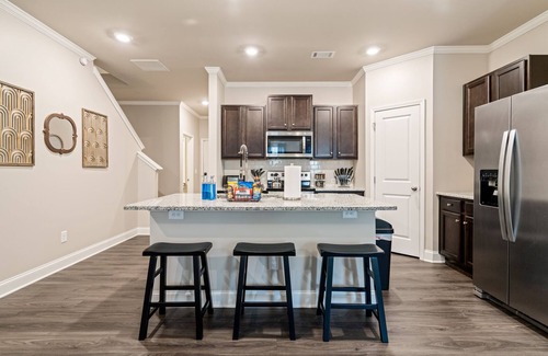 Norcross House | 3BR Near I-85 | Pet-Friendly + Weekday Discounts!