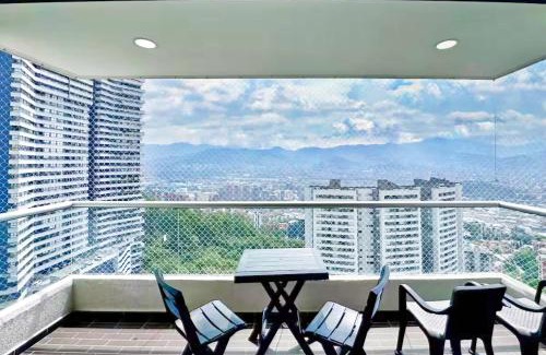 Buenos Aires Apartment | 3br Panoramic Near Country Club El Poblado