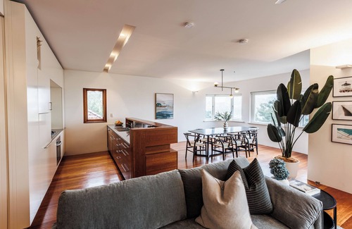 Darling Point Apartment | 3BR Penthouse Harbour Bridge Views - Darling Point, Sydney