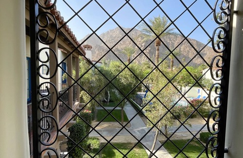La Quinta Condo | 3BR Pool adjacent. Mountain view. Flexcation friendly. Elevated. #259882