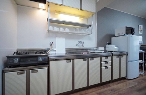 Dotonbori Apartment | 3BR (rare)Kuromon Market · Dotonbori 3min!Sleeps 8!