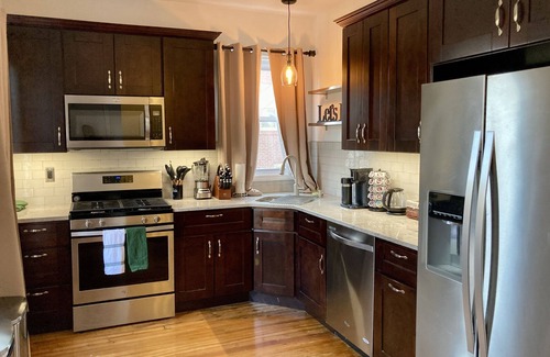 South Orange Apartment | 3BR S.Orange Apt.Walk 2 NY train.