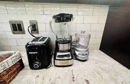 South Orange Apartment | 3BR S.Orange Apt.Walk 2 NY train.