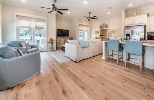 Panama City Beach House | 3BR Townhome w/6-Seater Golf Cart & Bikes ~ Serenity Shores at Prominence North