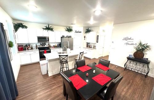 North Las Vegas House | 3BR Vegas Getaway Near Strip & Downtown