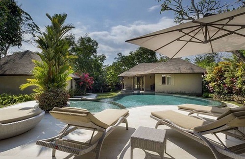 Pecatu Villa | 3BR Villa In Uluwatu - Baby Equipments Available W/Extra Cost - Swimming Pool!