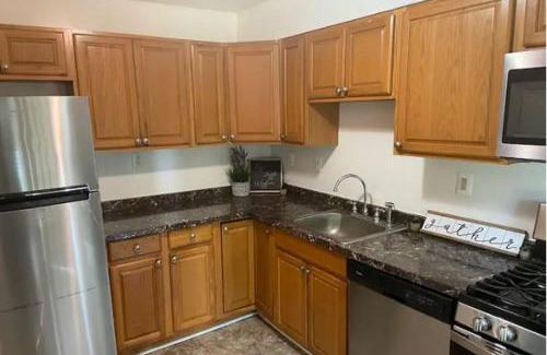 Temple Hills House | 3BR W/BASEMENT HOME 'THE LION’S DEN'