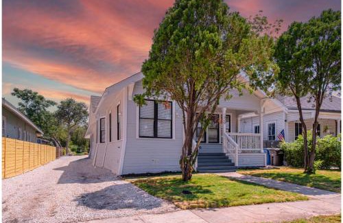Eastside Promise Neighborhood Apartment | 3BR3BA Urban Escape Just Minutes From Downtown
