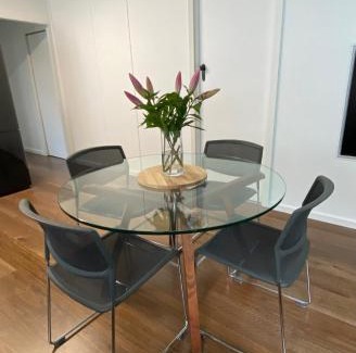 Burleigh Heads House | 3BRM Burleigh Beach Retreat - Walk to Cafes, Shops and Surf!