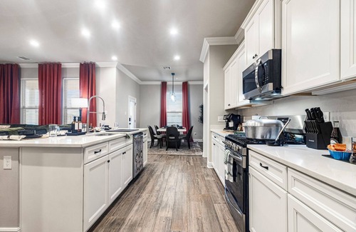 Lake Charles House | 3Kings Near Golf Coarse