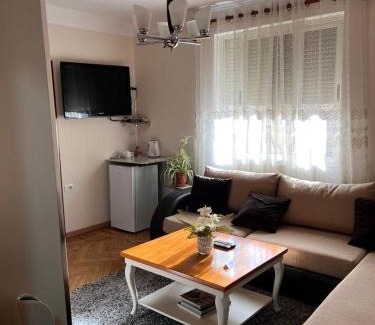 Blloku Apartment | 3M Urban Stay