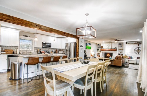 Smyrna House | 3mi frm the Braves Stadium. EV charger, Pickleball, close to EVERYTHING!
