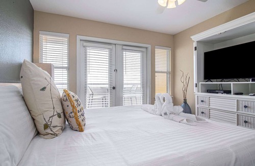 San Jacinto House | 3rd Coast Getaways - Condo Di Cocco #4