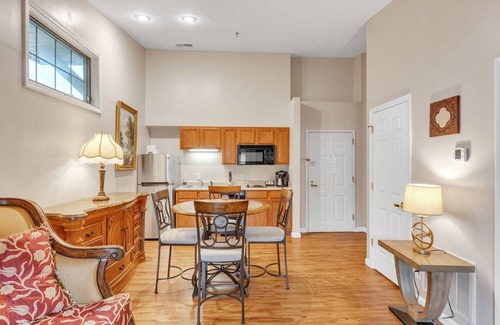 Nashville Condo | 3rd Floor Back Side Corner Penthouse Suite- 305 by Grand Wood Suites