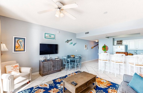 Miramar Beach Condo | 3rd Floor Comfortable gulf view Condo, Steps to beach, Shopping & dining nearby