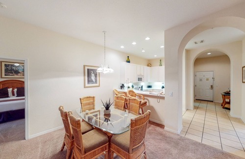 Bahama Bay Condo | 3rd floor condo w/tennis court, near theme parks, basketball court, balcony
