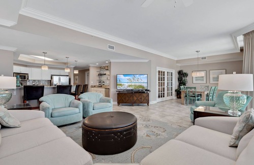 Orange Beach Condo | 3rd Floor! Parking Level! Avoid the Elevators!