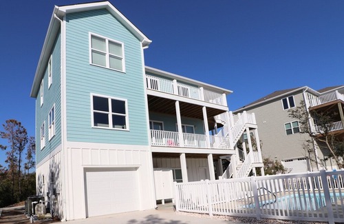 Emerald Isle House | 3rd Row Emerald Isle Vacation Rental | Private Pool, Golf Cart, Dolphin Ridge Community