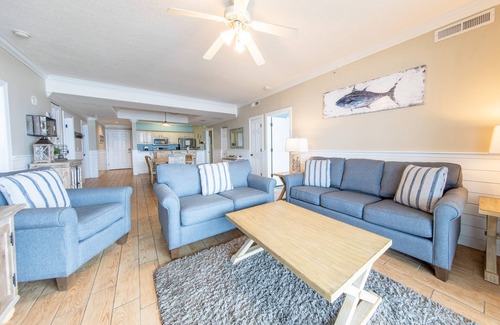 Long Beach Condo | 3rdfloor*Ocean Ritz 4 Bedroom 4 Bath*3 King Size beds*2 Masters on water!