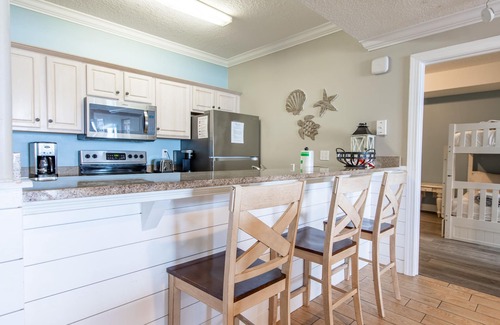 Long Beach Condo | 3rdfloor*Ocean Ritz 4 Bedroom 4 Bath*3 King Size beds*2 Masters on water!